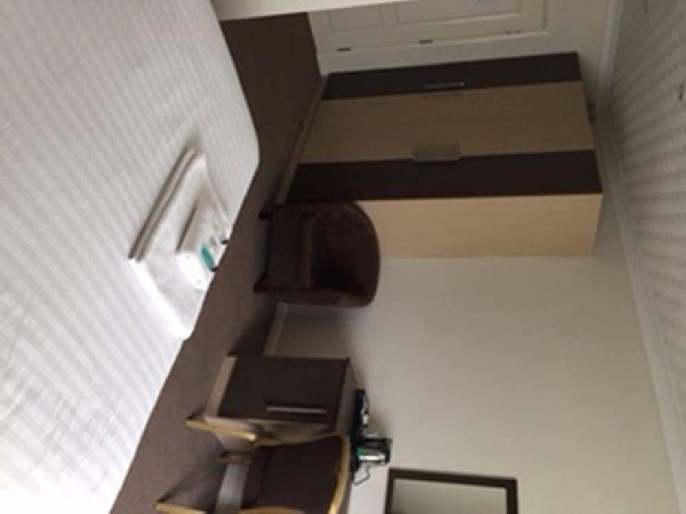 Hotel Arties Mill Brigg Esterno foto